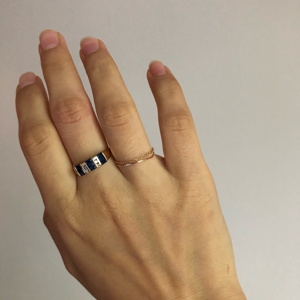 Vintage Sapphire and Diamond Solid Gold Ring